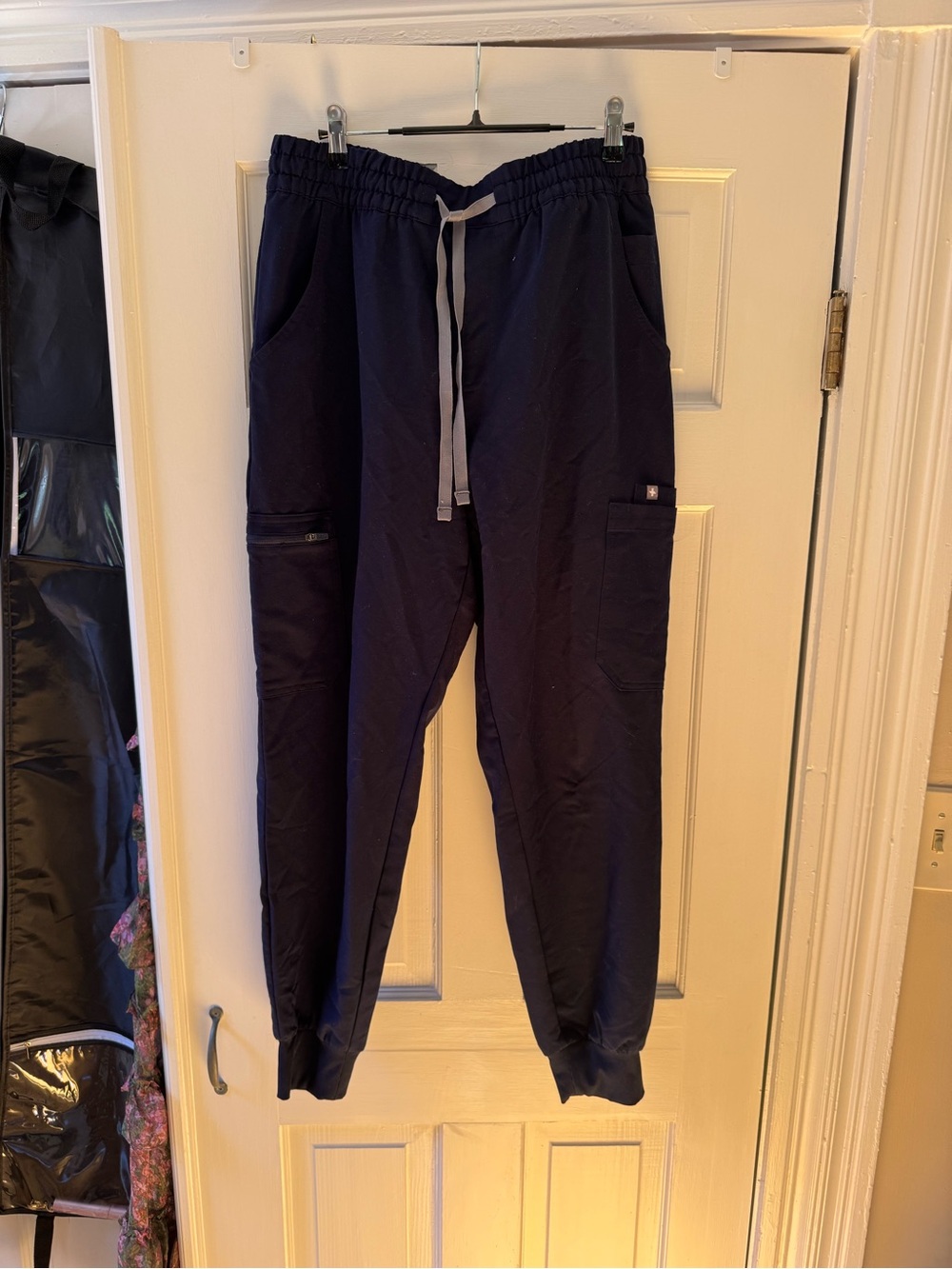 Figs Women's Navy Drawstring Cargo Joggers
